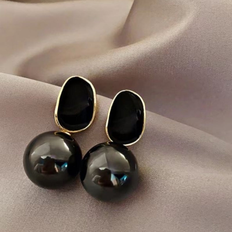 Vintage Oil Dripping Red Pearl Earrings