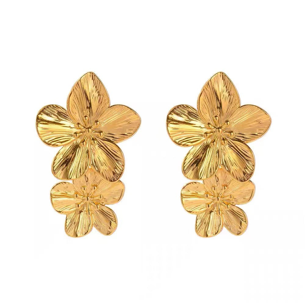 Retro Temperament Petals Stud Earrings