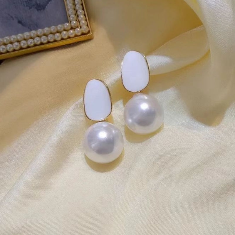 Vintage Oil Dripping Red Pearl Earrings