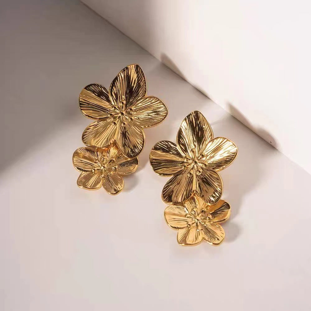 Retro Temperament Petals Stud Earrings